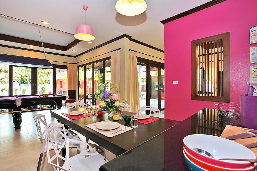 Dining and living area in Fandango Villa Pattaya