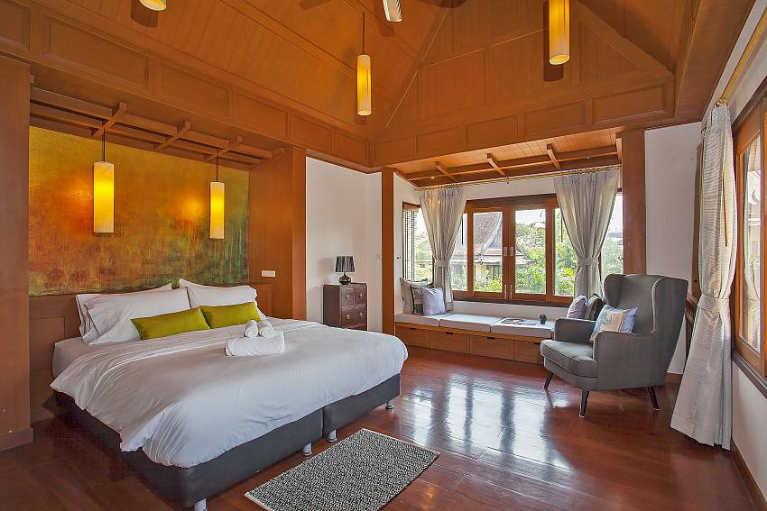 1. King-size bedroom in Ruean Sawan South Pattaya