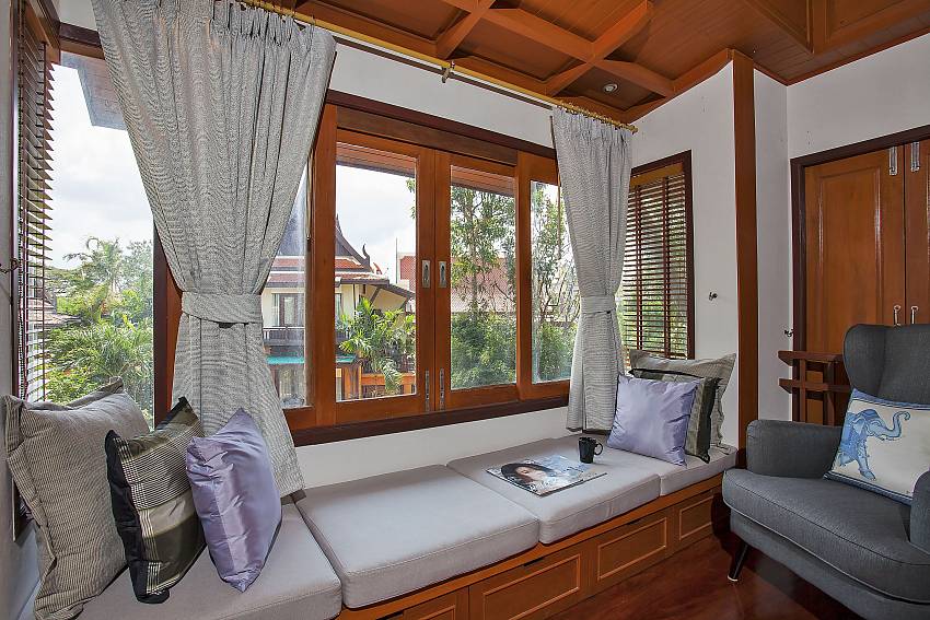 Cozy daybed in 1. bedroom of Ruean Sawan Pattaya