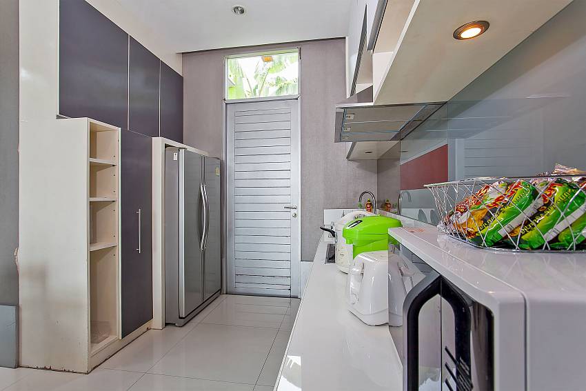 Modern equipped kitchen at Central-Pattaya Silver Sky Villa