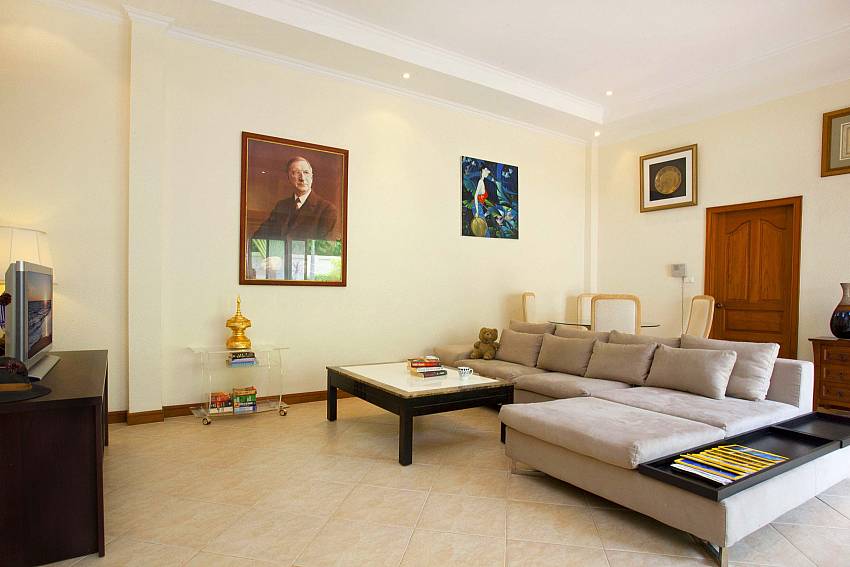 Comfortable Living Room Of Baan Tawan One