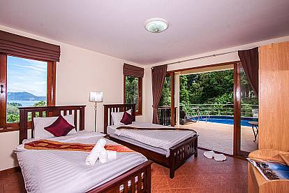 Patong Hill Estate Five 5 Bed Pool Villa Rental Ocean View - 