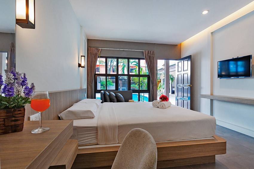 Beachside Resort | 9 Bed Private Resort with Pool 200m to Jomtien Beach