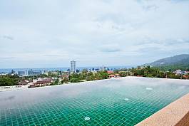 4 Bedroom Hillside Property With Infinity Pool at Karon Beach in Phuket