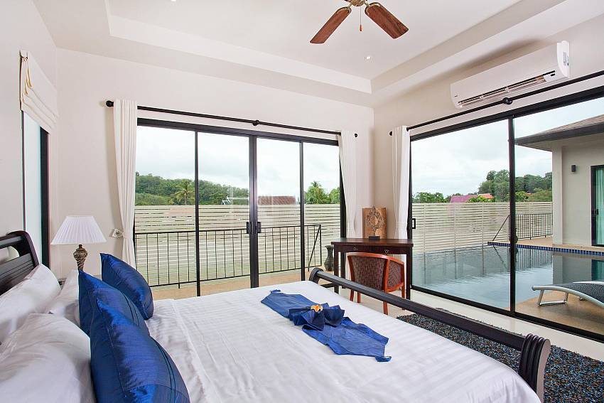 Master Bedroom 1-villa-kaimook-andaman_6-bedroom_pool-villa_nai-harn_phuket_thailand