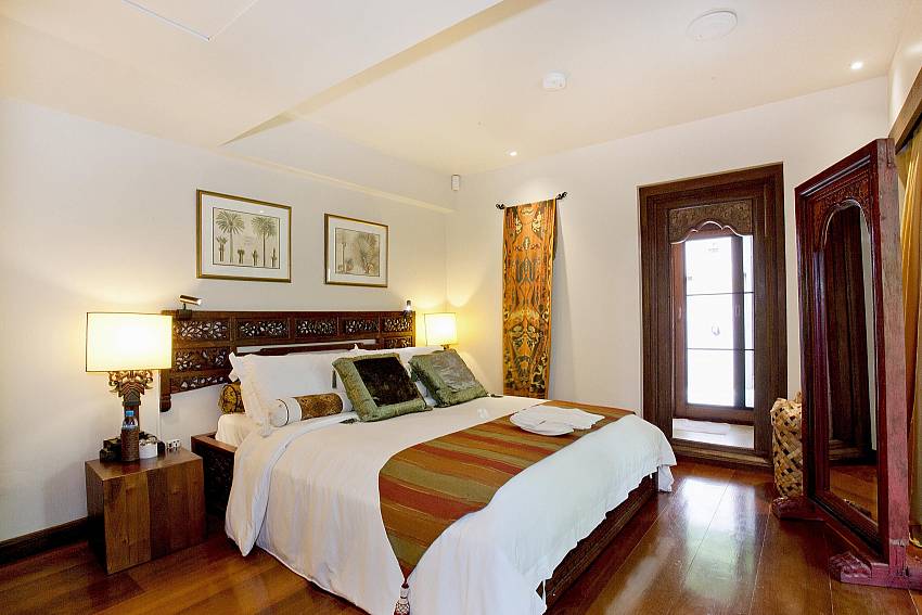 Bedroom 5-the-tamarind_9-bedroom_private-resort_private pool_sattahip_pattaya_thailand