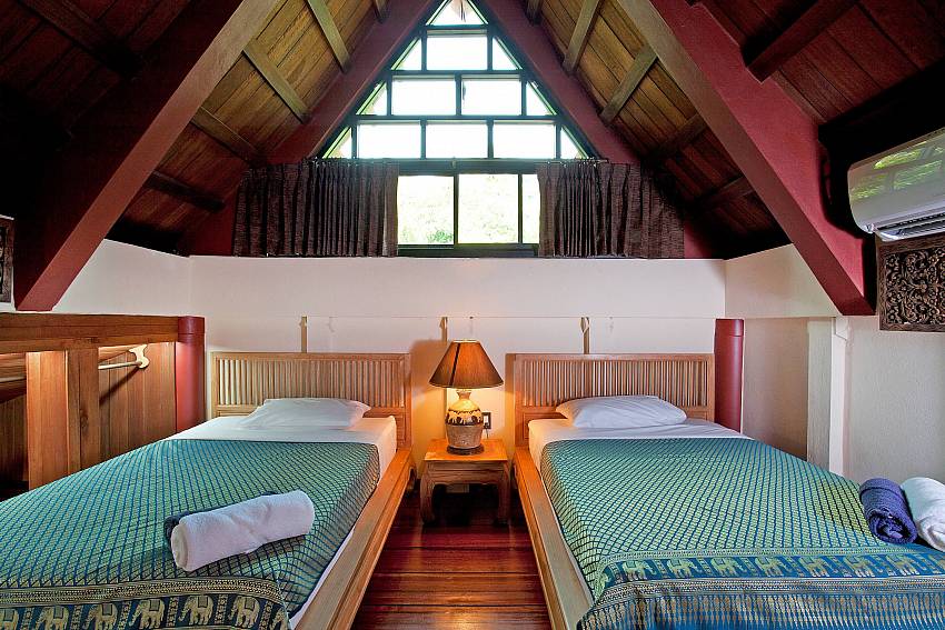 Second Twin Room_laemset-lodge_villa_6-bedroom_laem-set-beach_koh-samui_thailand