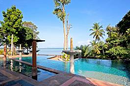 1 Bedroom Beachfront Villa Suite With Communal Pool Ao Nam Mao Beach Krabi