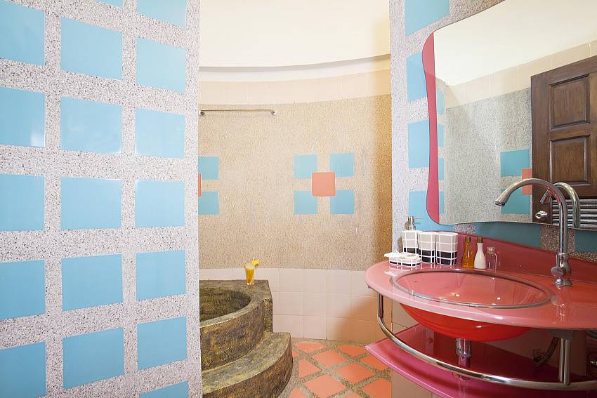 Bathroom_krabi_beachfront-resort-villa_suite-103_1-bed-suite_krabi_thailand