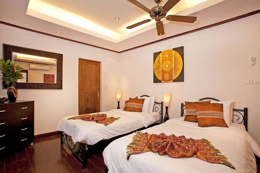 Twin Room_baan-kep-tawan_5-+1-bedroom-villa-private-pool_laem-set-beach_koh-samui_thailand