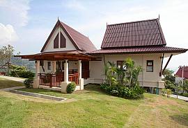 บ้านแดง-บ้านตากอากาศ 2 ห้องนอน เกาะลันตาวิวอ่าวบากันเตียงให้เช่ารายวัน ที่พักเกาะลันตา