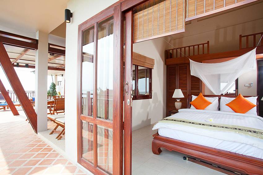 Bedroom 1_baan-daeng_2-bedroom-villa_sea-viewsharted pool_ba-kangtian_koh-lanta_thailand