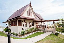 2 Schlafzimmer Meerblick Villa mit Gemeinschaftspool und Gemeinschaftseinrichtungen bei Ba Kangtian, Koh Lanta