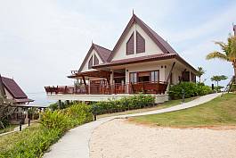 2 Bedroom Hillside Villa With Sea Views Ba Kantiang Beach Koh Lanta