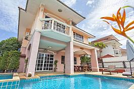 4 Bedroom Pool Villa With Garden And Free Car In Jomtien Pattaya