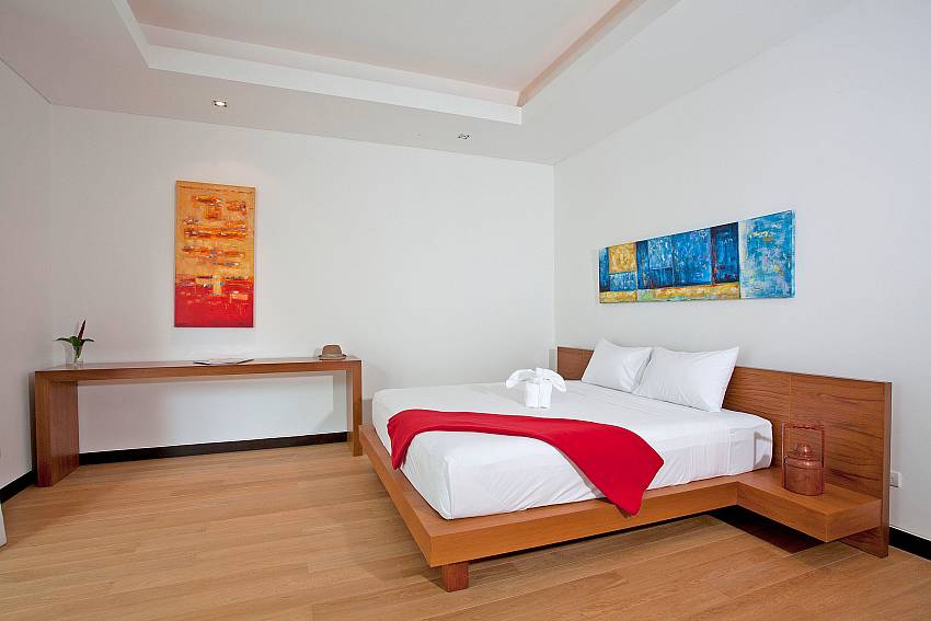 Main Bedroom_condo-indigo-204_luxury-2-bedroom-apartment_private-pool_bang-tao_phuket_thailand