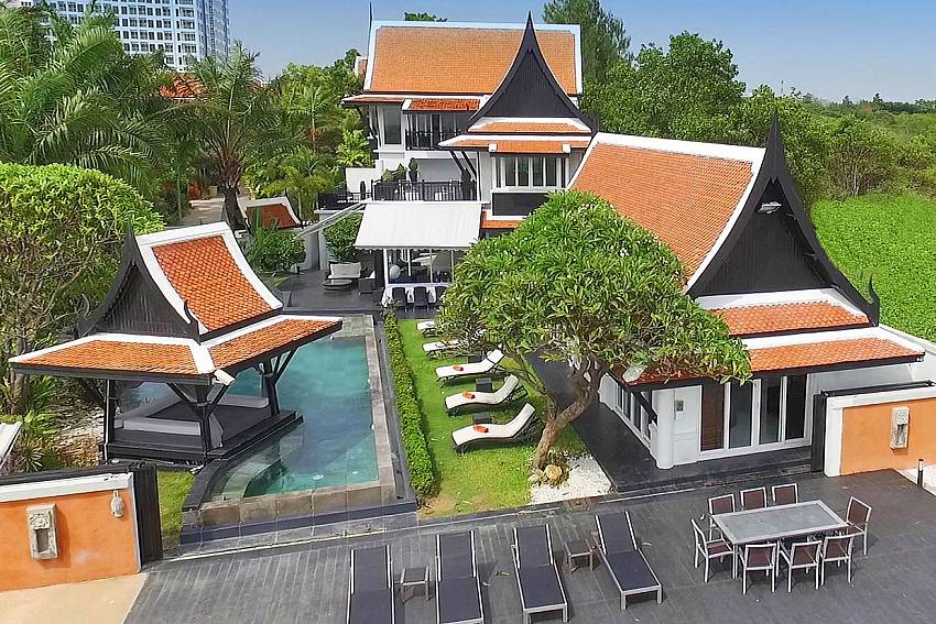 Divinity Villa Complex_divinity-villa_5-star-beachfront-holiday-home_6-bedrooms_private pool_jomtien_pattaya_thailand
