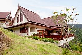 moderne 2 Schlafzimmer Villa mit Meerblick in einem Resort in Hanglage Ba Kantiang Koh Lanta