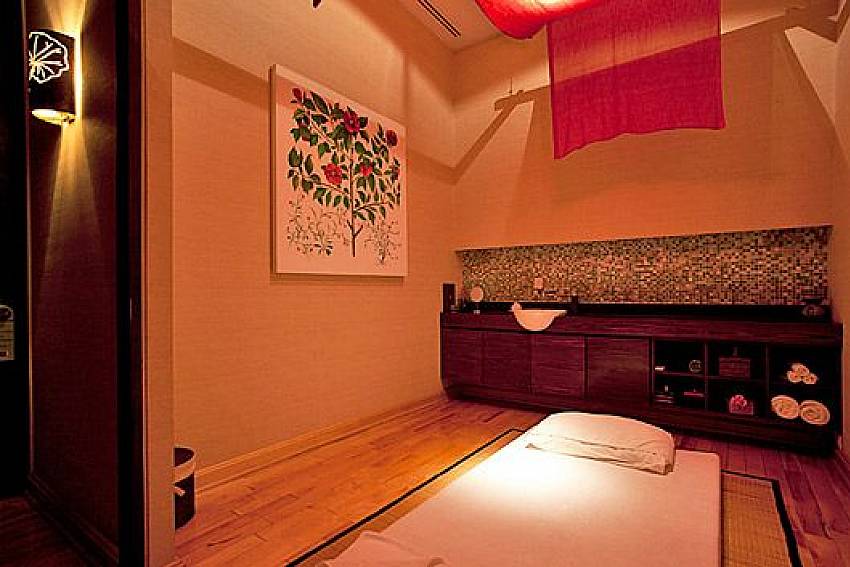 Massage Room Of Sathorn Suite Room 5151