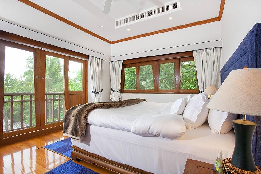 Bedroom see views Of Teak Villa Suandok (Second)