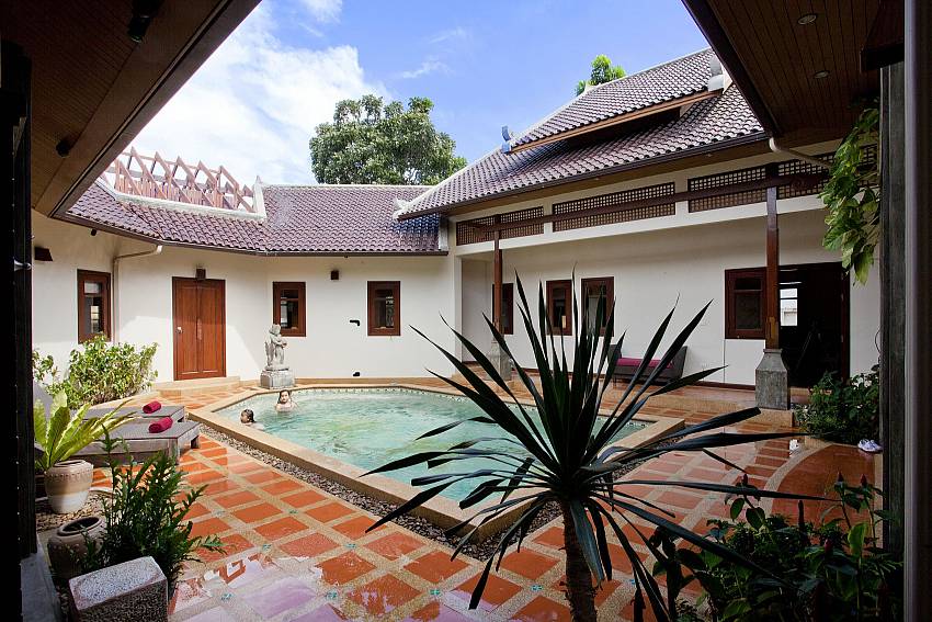 Full privacy at your private pool in Asian Villa at Jomtien Pattaya