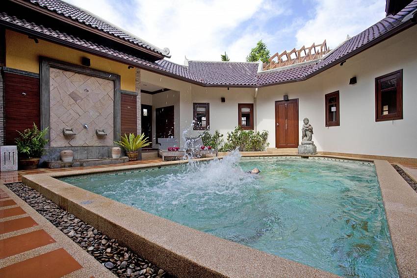 Shower by the private pool in Asian Villa South Pattaya