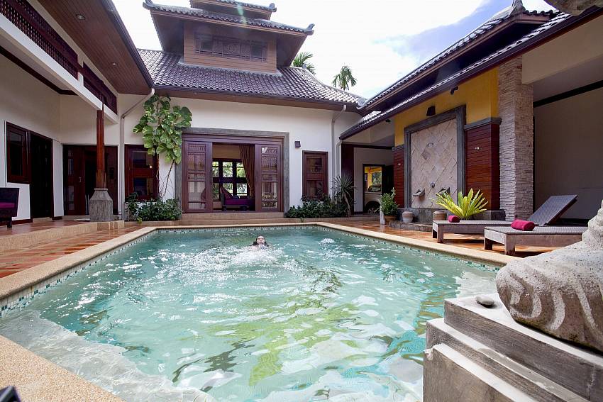 Relax and enjoy your own pool at Asian Villa in South Pattaya