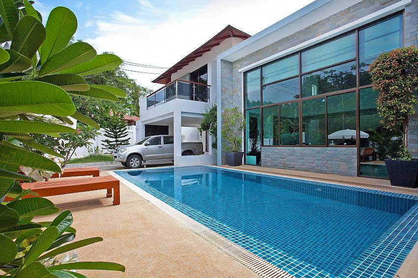House with swimming pool Of Chalong Sunshine Villa