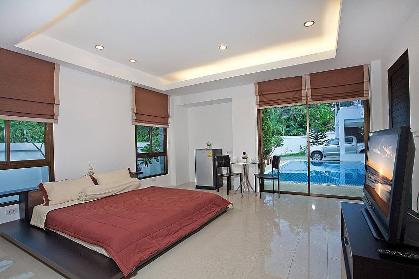 Bedroom near the pool Of Chalong Sunshine Villa (Third)