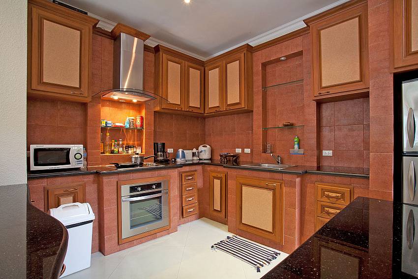 Kitchen room Of Villa Pratumnak Elite
