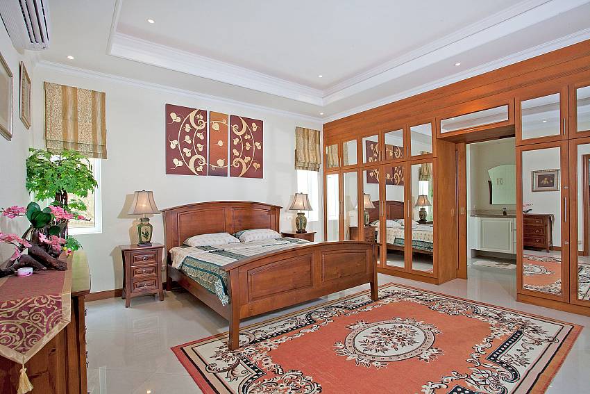 Bedroom built in Of Villa Pratumnak Elite (First)