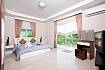 Wonder Villa A - Helles und modernes 4-Bett-Haus im Zentrum von Pattaya