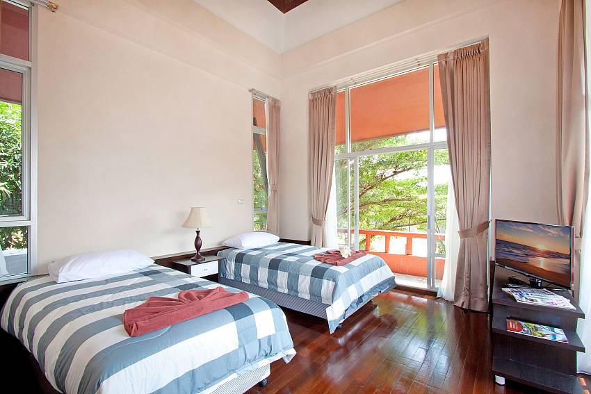 Double bedroom see view with TV Of Baan Mork Nakara Gorgeous (Second)