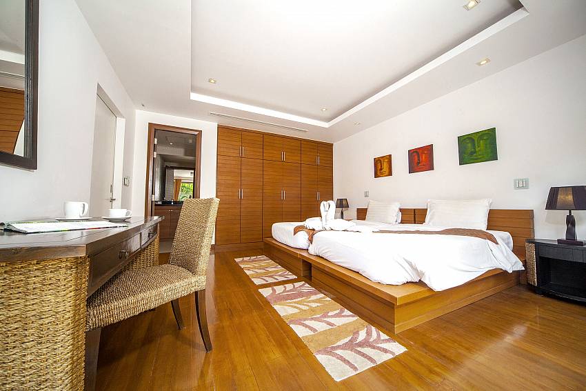 Double bedroom with wardrobe and vanity Of Diamond Villa No.209 (First)