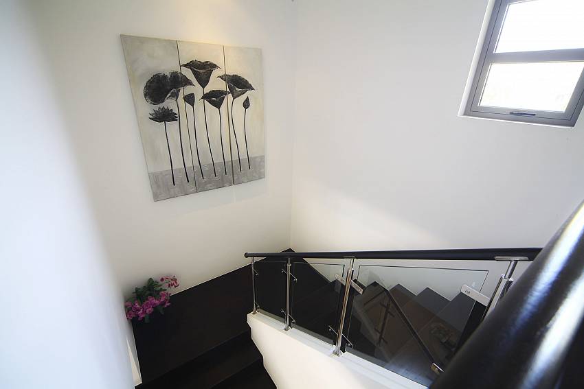 Ladder is decorated with beautiful picture Of Diamond Villa No.231