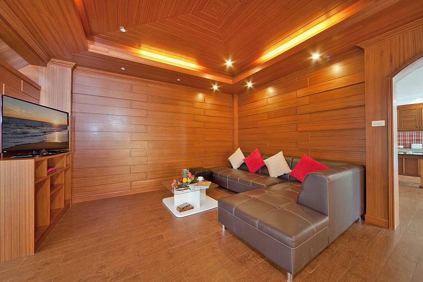 Living room with TV Of BangTao Tara Villa 3