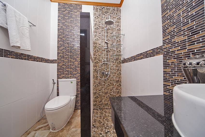 Toilet with shower and basin wash Of BangTao Tara Villa 4