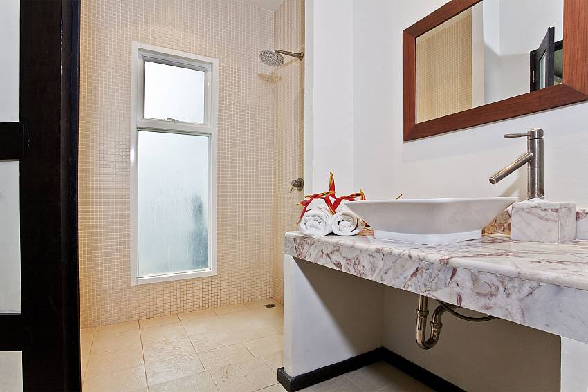 Basin wash in the bathroom Of Villa Cesadelsol