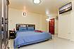 Villa Fiesta - Spacious Holiday Villa in Pattaya with central swimming pool feature