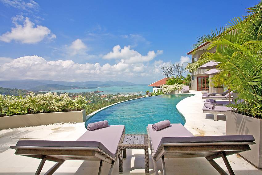 Spectacular view from the 5 bed hillside Summitra Panorama Villa in Samui