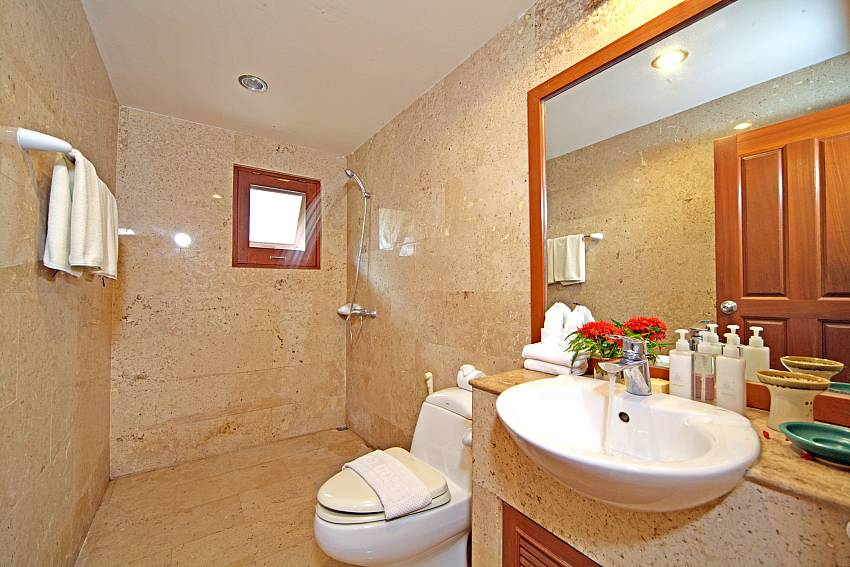 Basin wash with toilet Of Summitra Pavilion Villa No. 9