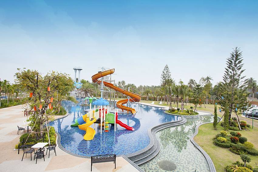 Waterpark Of Thammachat P1 Alese