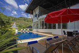 5 Bedroom Luxury Pool Villa Near Chalong Bay Phuket