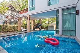 Modern 6Br Pool Villa near Na Jomtien Beach South Pattaya 