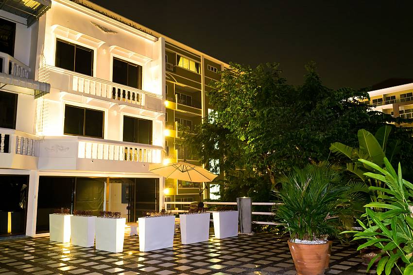 Pratumnak Point Villa with 3 bedrooms in Pattaya City