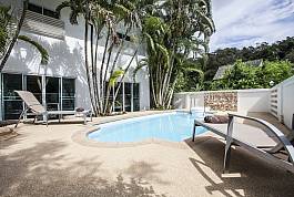 两室度假泳池别墅，带庭院，普吉岛卡马拉