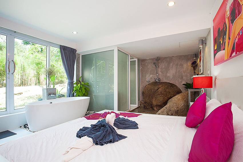 2. bedroom with bath tub and shower Chaweng Design Villa No.7 Samui Thailand
