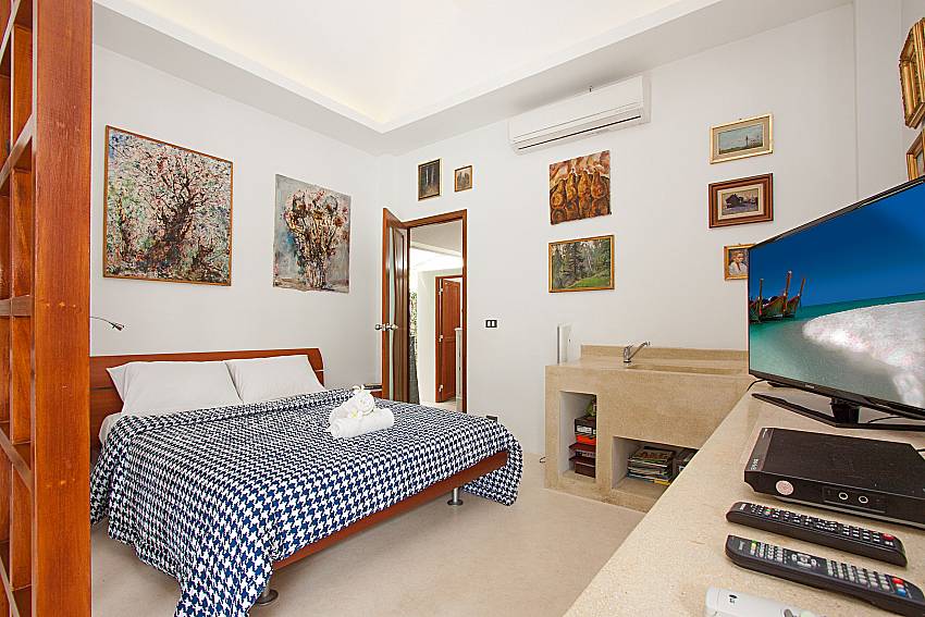 Bedroom with TV Namuang Villa  