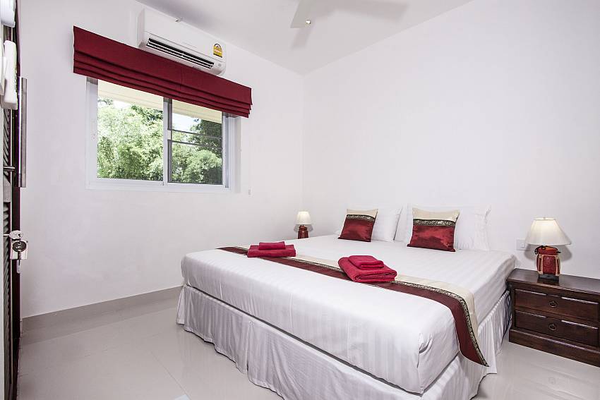 Bedroom views of Baan Maenam No.1
