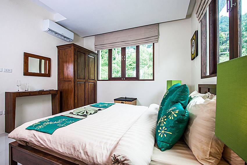 Bedroom with wardrobe of Baan Phu Kaew C2 (First)